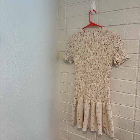 Storia Women's We're All Pretty Girls Ivory Pink Floral Allure Smocked Dress - Picture 4 of 4